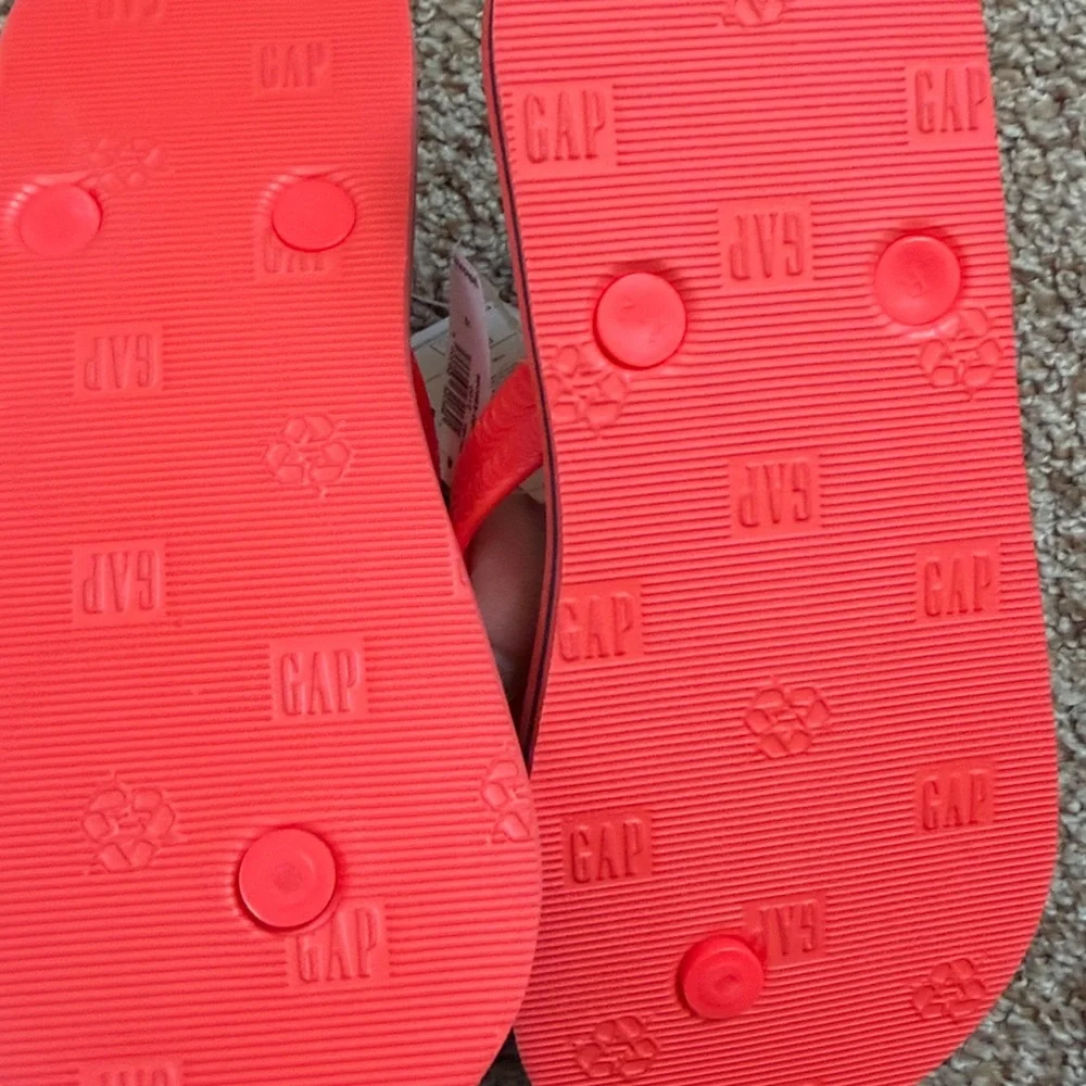 NWT Gap Factory striped, worn Gap blue/black flip flop, 1-2